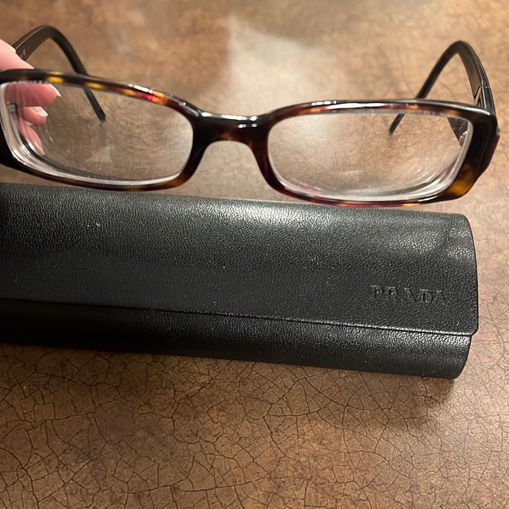 Prada glasses - meant for prescription